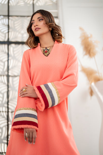 Coral Pink bordered sleeves pret