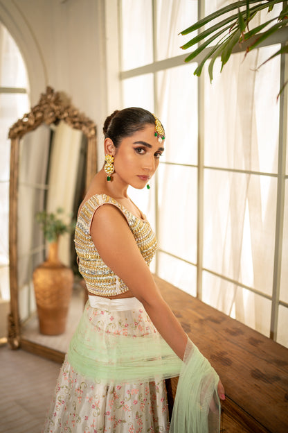 Noorie - Ivory lehnga choli